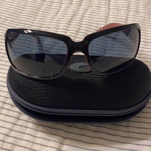 Costa isabela black and pink